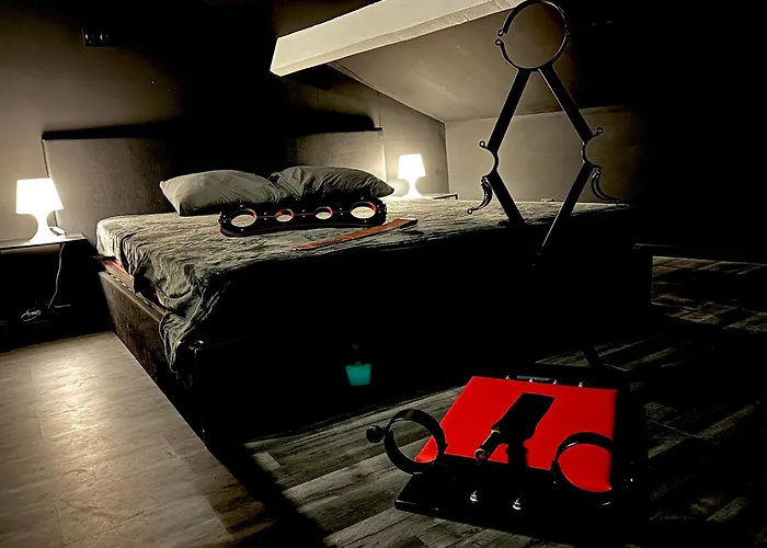 D'une Nuit, Loveroom Villa *
